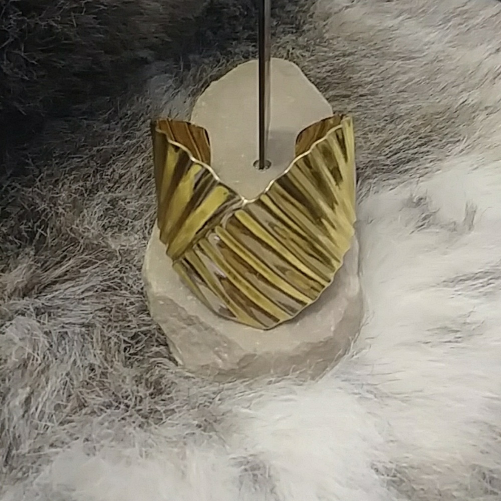 Vintage Gold Cuff Bracelet